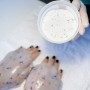 Гідрогелева маска для рук з пелюстками волошки Shelly, 200 г